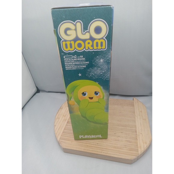 Hasbro Playskool GLO WORM Lullaby PLUSH Snuggle Soothing Music Light - Picture 7 of 10